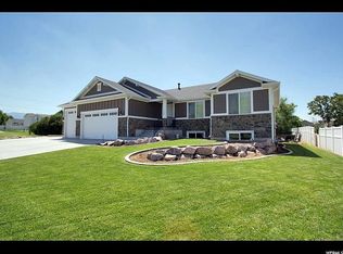 1523 W 2050 N, Clinton, UT 84015