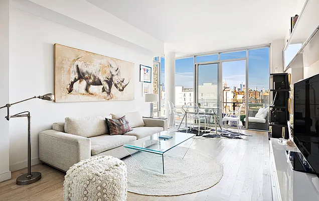 50 Franklin Street #12B