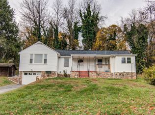 510 Tinker Ave, Vinton, VA 24179