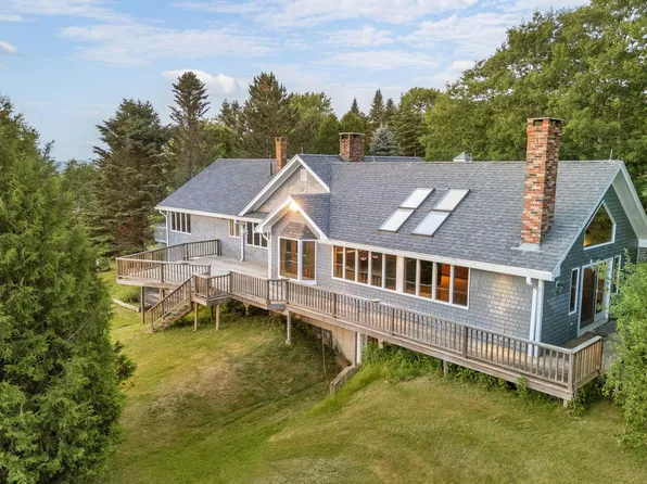 998 Overlock Hill Road, Union, ME 04862