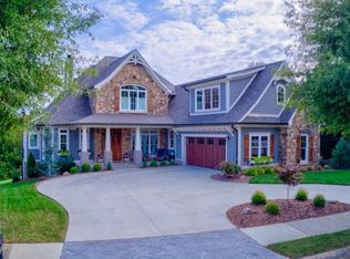 14 Sweet Water Ct, Johnson City, TN 37601