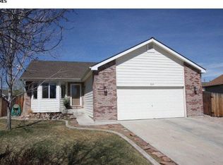 404 Tuckaway Ct, Windsor, CO 80550