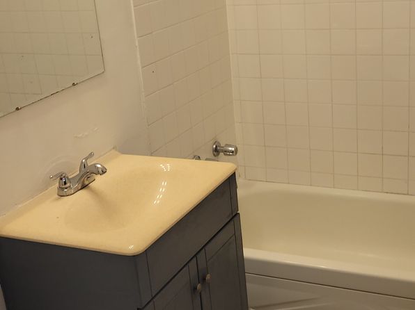 14639 Karlov Ave APT 1E