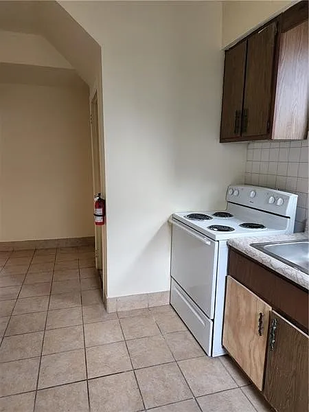 1 bed, $900 — Photo 3