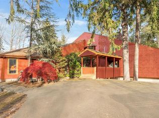 262 W Saddle River Rd, Upper Saddle River, NJ 07458