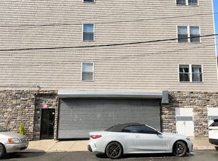 39 16th Ave #1, Paterson, NJ 07501