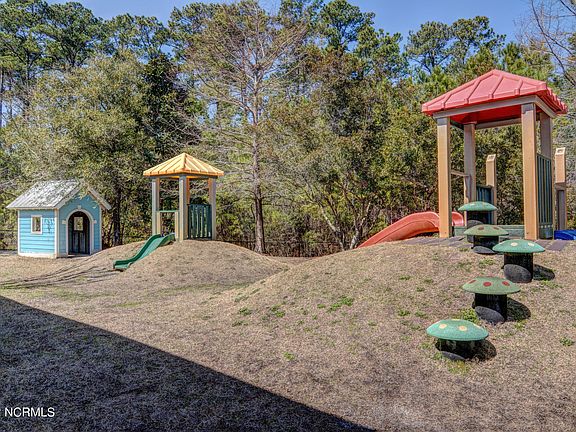 4th image of 603 Belhaven Dr