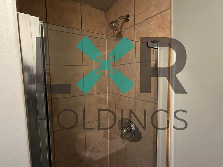 49 N Farson St #3 — Photo 6