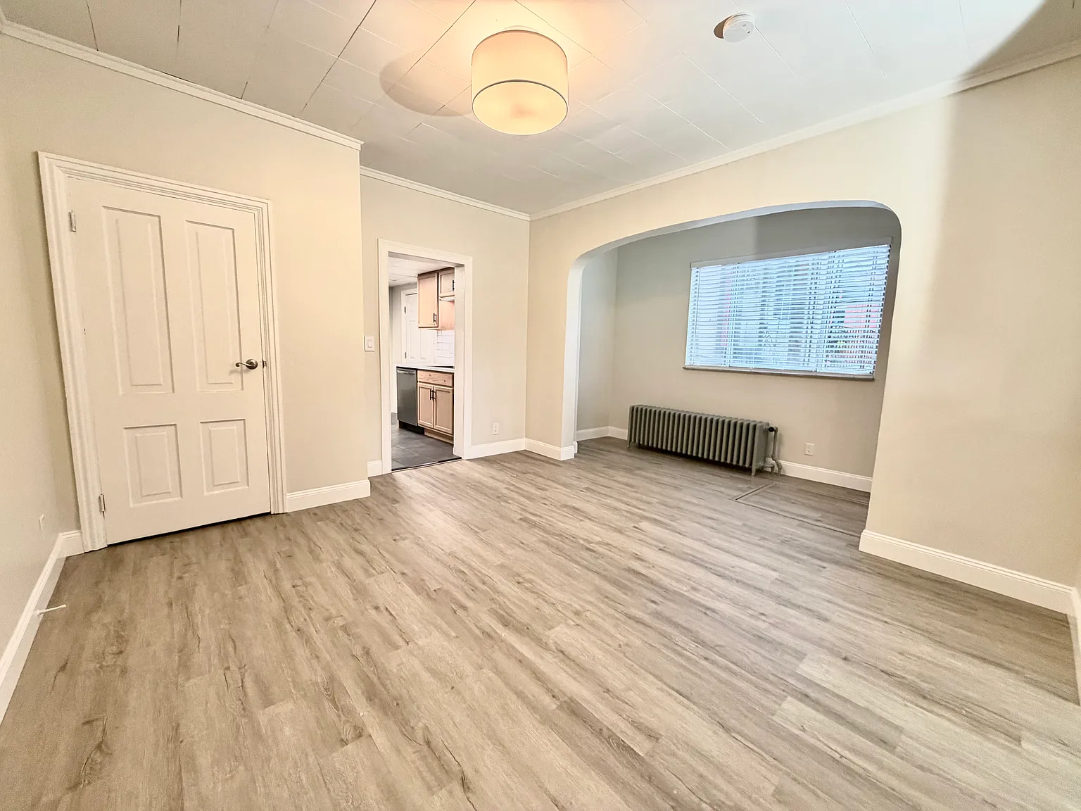 2 bed, 1272 sqft, $1,495 — Photo 3