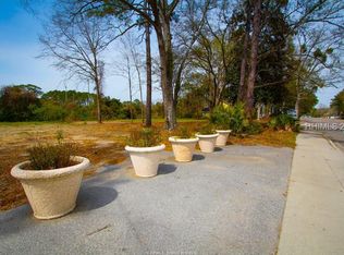 182 Bluffton Rd, Bluffton, SC 29910