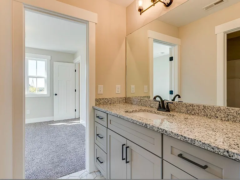 Jack & Jill Bath attaching bedrooms
