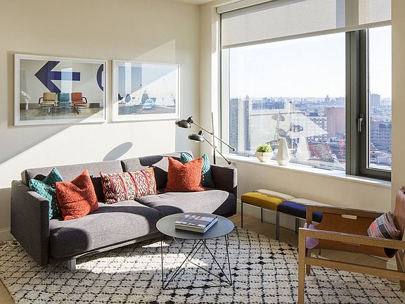 3rd image of 10 City Pt APT 29H