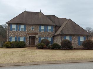 52 Saint Andrews Dr, Jackson, TN 38305