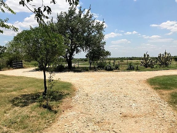 2nd image of 650 County Road 302