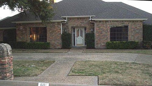 1st image of 601 Stonebridge Dr