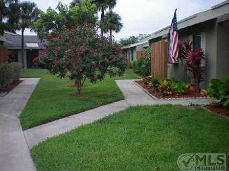 3rd image of 71 Meadows Dr