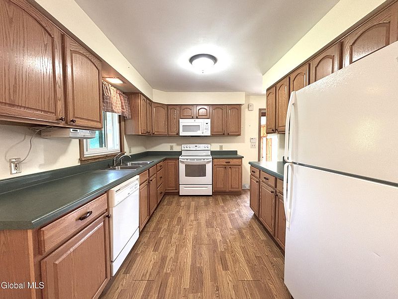 2nd image of 6234 Ostrander Road