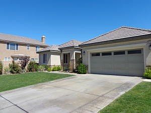 3rd image of 44910 Mariposa Dr