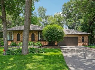 312 E 135th St, Burnsville, MN 55337