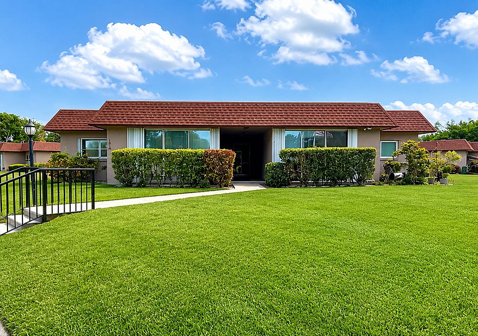 1st image of 1918 Palmland Dr #2B