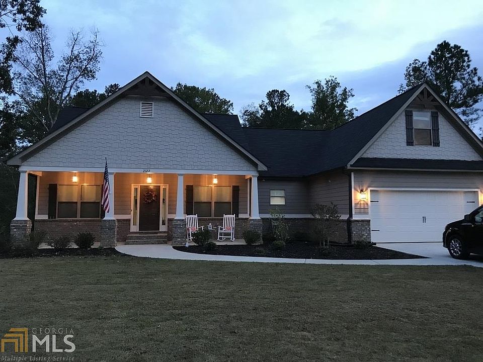2nd image of 2122 Braswell Ln