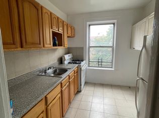 9117 172nd St #B3, Jamaica, NY 11432
