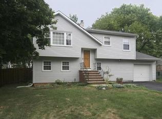 110 Hanson Ave, Piscataway, NJ 08854
