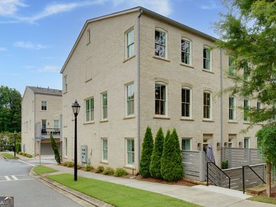 302 Boxwood Ln, Roswell, GA, 30075