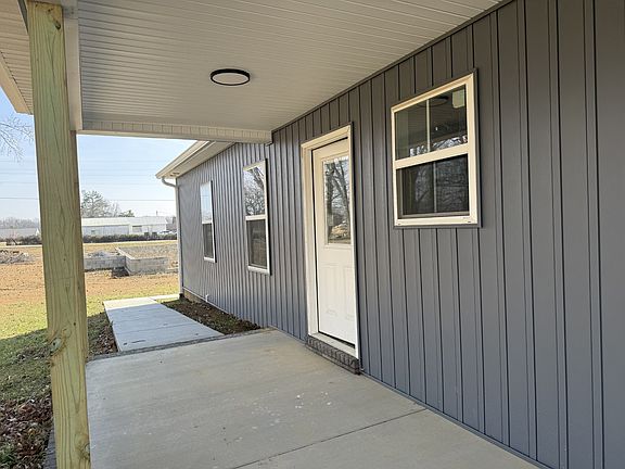 2nd image of 306 Cassie Dr
