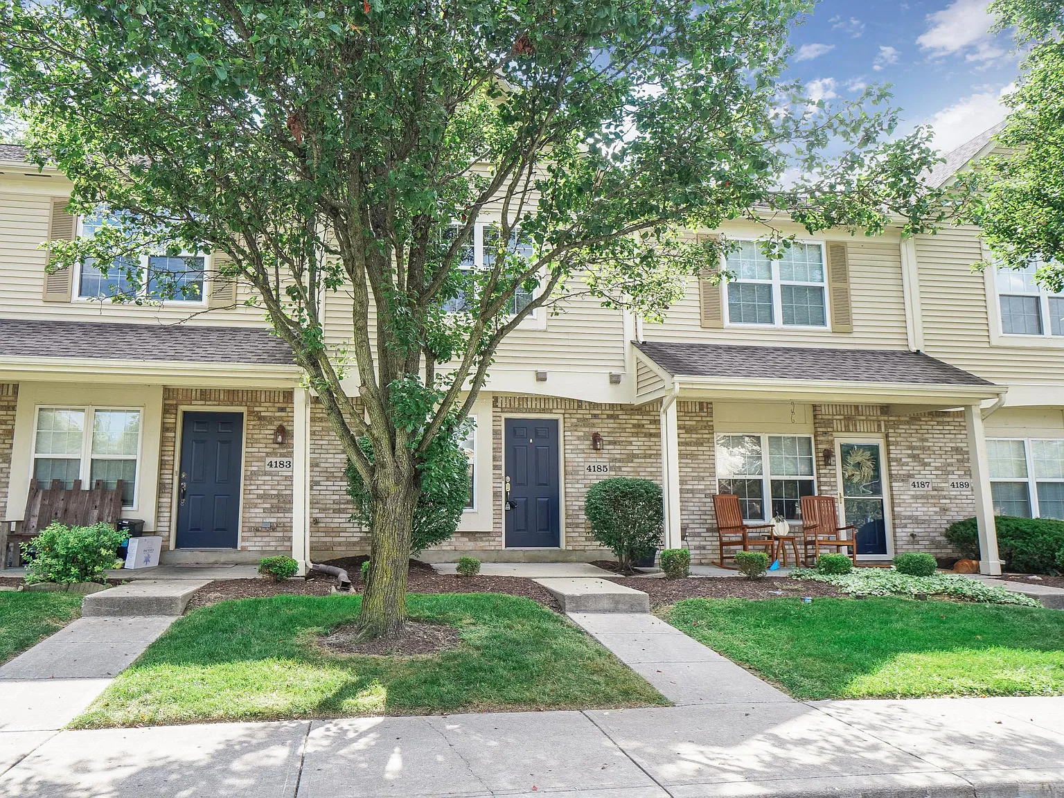 2 bed, 1208 sqft, $1,850 — Photo 1