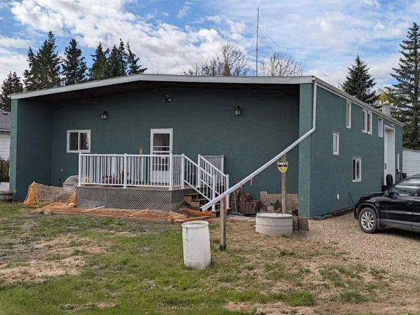 802 E Railway Ave, Camrose County, AB T0B 3L0