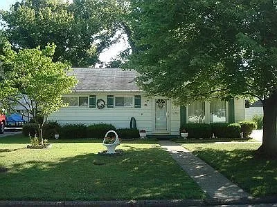 3105 Kensington Ave photo 1