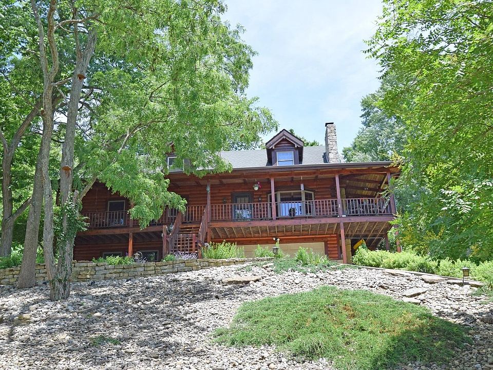 1st image of 20200 Longview Dr