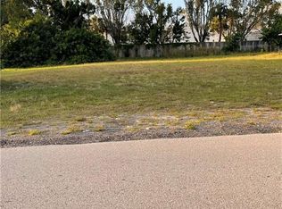 1734 Coral Point DR, CAPE CORAL, FL 33990