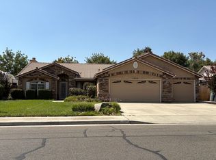 2409 N Linda Vista St, Visalia, CA 93291