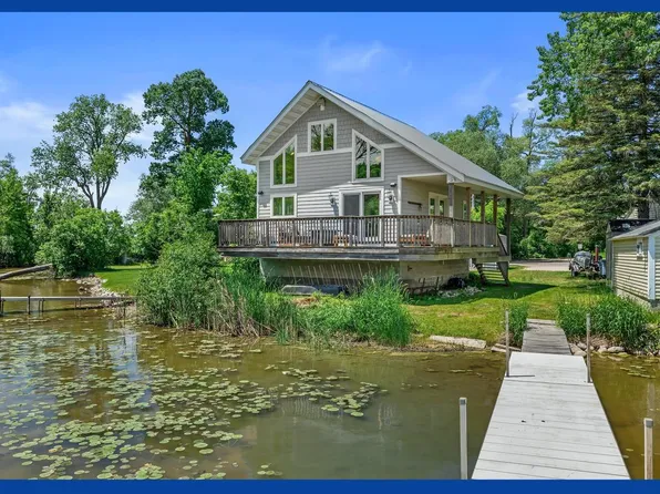 4886 Lakeview AVENUE, Hubertus, WI 53033
