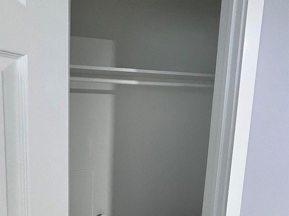 3rd image of 8406 Detroit St APT 3