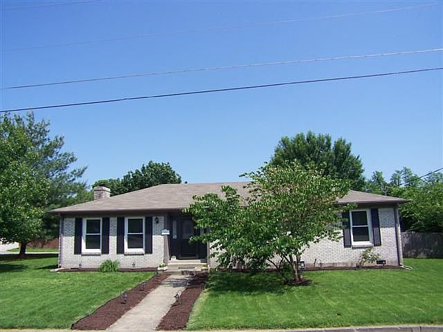 1st image of 127 Chris Dr
