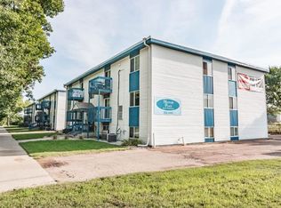 3004 S Mayfair Dr APT 3, Sioux Falls, SD 57106