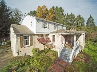 1 Beulah Ln, Pittsburgh, PA 15235