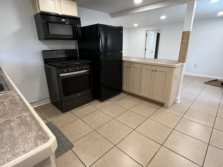 7436 Garfield St #1/2 — Photo 6
