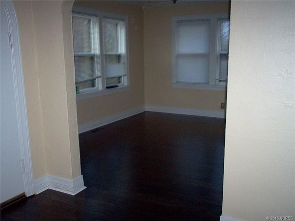 4th image of 541 S Zurich Ave E