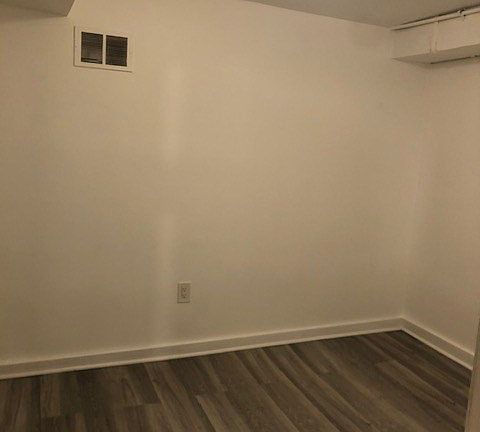 5th image of 6221 N Talman Ave #G