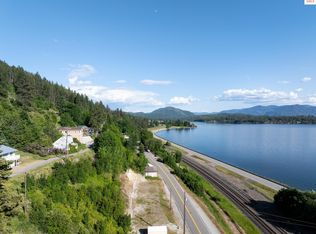 204 W Main St, Hope, ID 83836