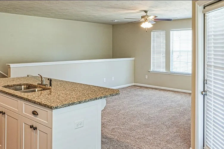 Joiner Crossing Apartments — Photo 23