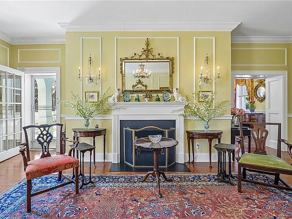 3rd image of 519 Bellevue Ave #1W