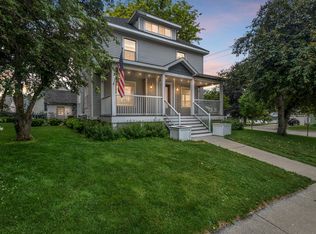 325 S Bridge St, Markesan, WI 53946