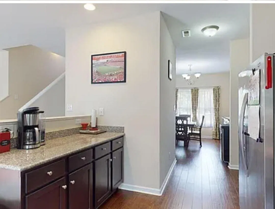 3275 Austin Ave — Photo 4