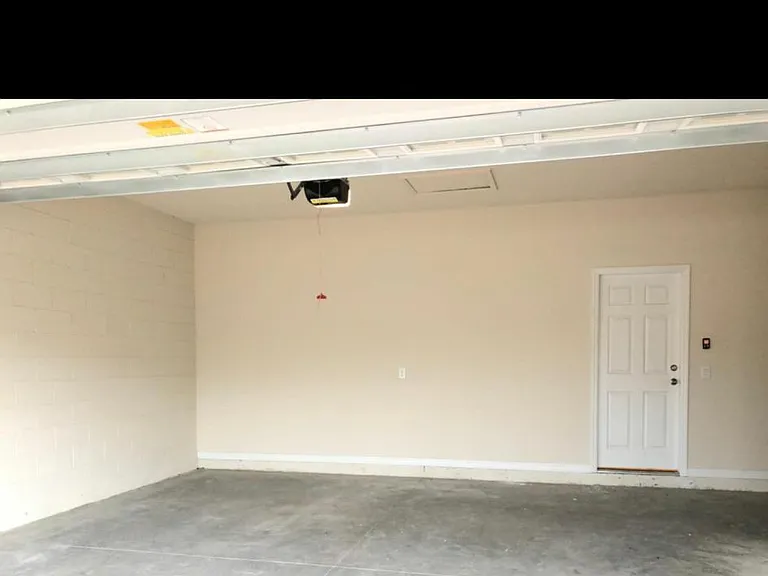 2410 Chateau Loop — Photo 5