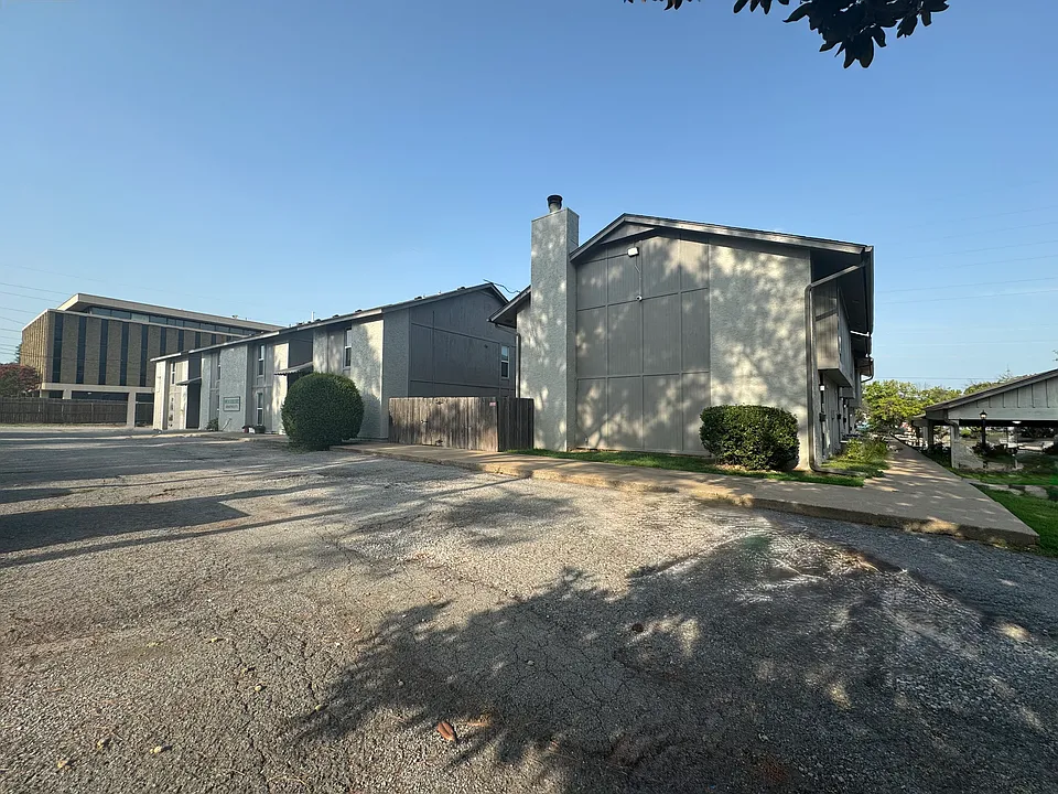 5117 S Delaware Pl #D